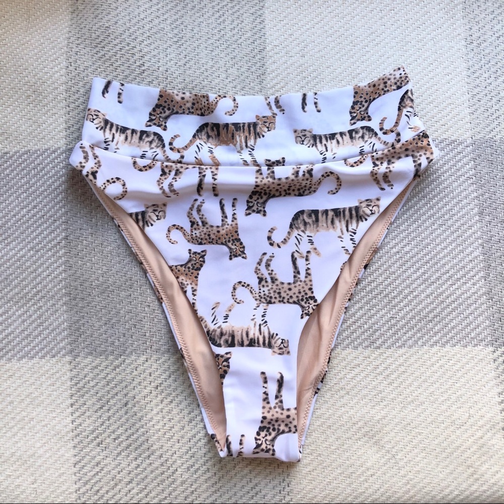High waisted white vintage tiger print cheeky - Picture 3 of 6